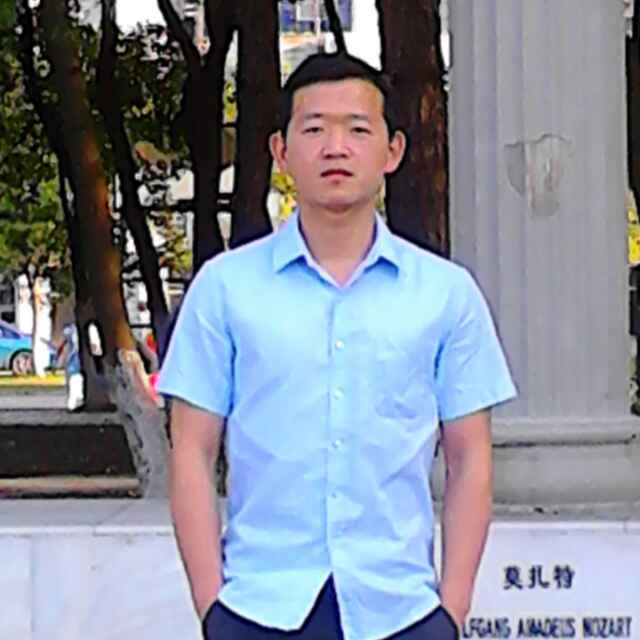邓教员的照片_南昌家教中心